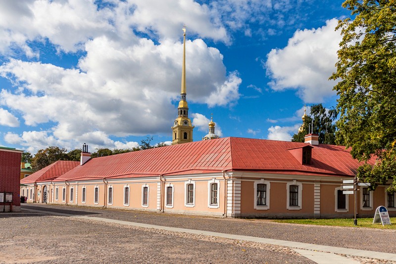 Engineering House at the Peter and Paul Fortress in St Petersburg, Russia Engineering House at the Peter and Paul Fortress in St Petersburg, Russia