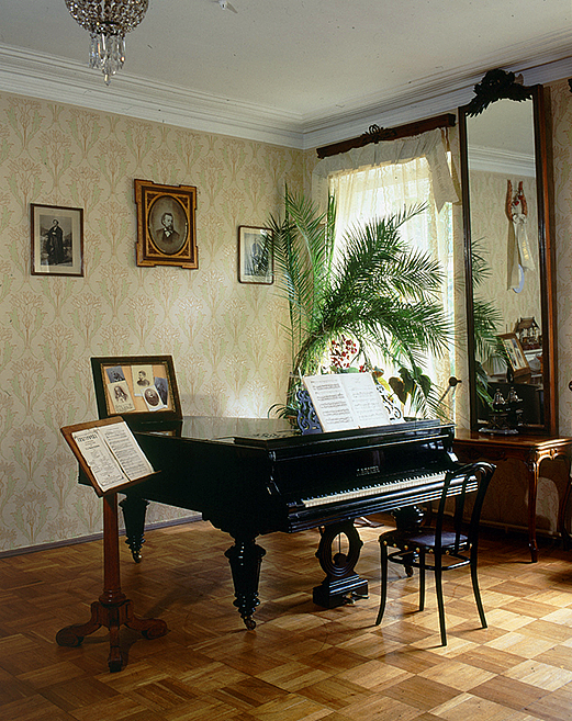 Composer Nikolay Rimsky-Korsakov's grand piano in Saint-Petersburg, Russia Composer Nikolay Rimsky-Korsakov's grand piano in Saint-Petersburg, Russia
