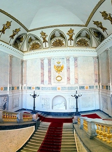 The Grand Staircase of Mikhailovsky (Engineers') Castle in Saint-Petersburg, Russia