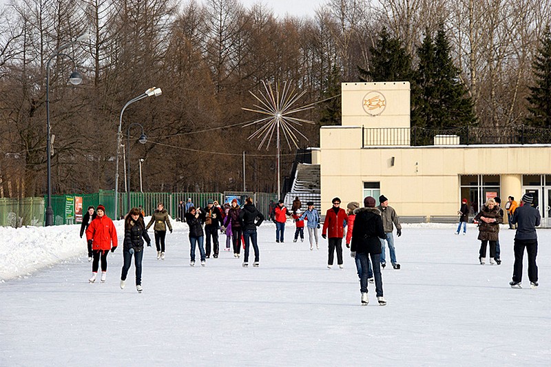 Skating rink at Moscow Victory Park in Saint-Petersburg, Russia