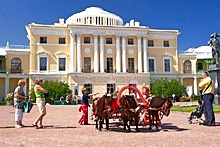 Visiting Pavlovsk, St. Petersburg, Russia