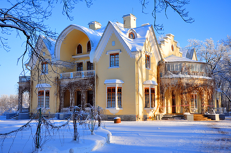 Cottage Palace in Alexandria Park in Peterhof, west of Saint-Petersburg, Russia