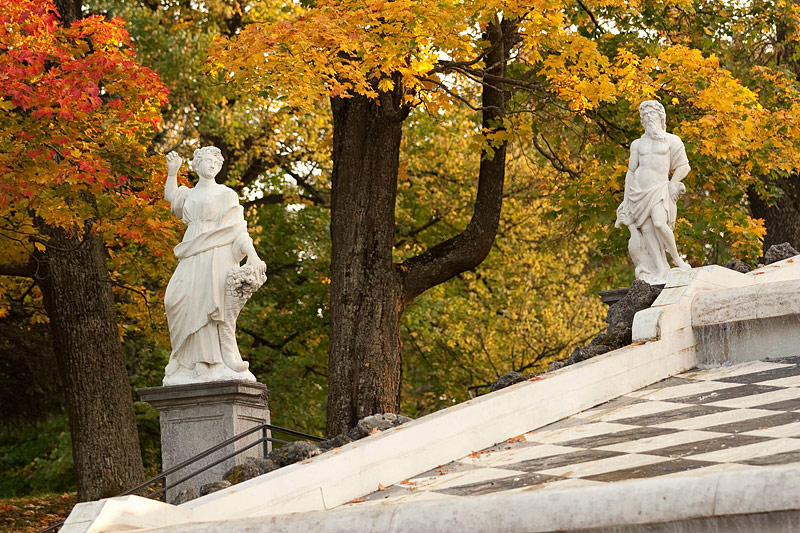 Autumn in the Lower Park of Peterhof, west of Saint-Petersburg, Russia