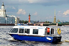Aquabus in St. Petersburg