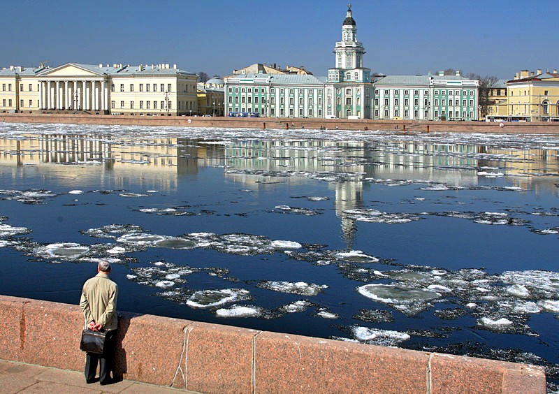 Ice on the Neva River opposite the Kunstkammer in Saint-Petersburg, Russia