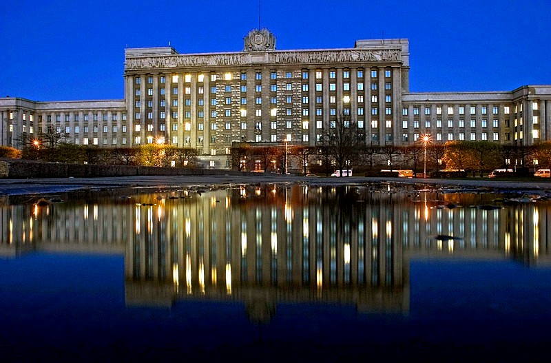 Ploshchad Pobedy and Moskovsky Prospekt in Saint Petersburg